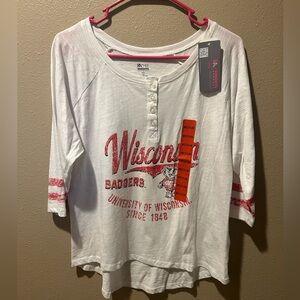 NWT‎ Wisconsin Badger Shirt